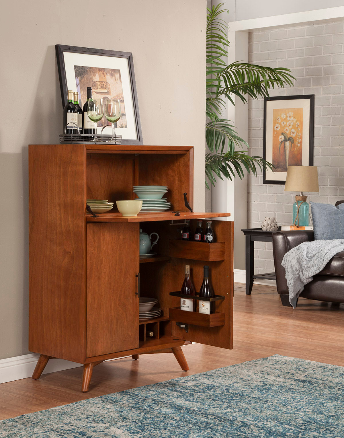 Flynn Large Bar Cabinet, Acorn